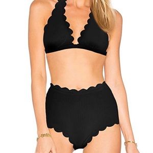 High-waisted scalloped bikini